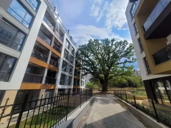 Spacious, Fully Furnished 3-Bedroom Apartment in Malyina Doline - Image 2