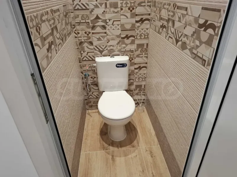 Spacious Apartment in Varna's "Vazrjadane" District - Image 3