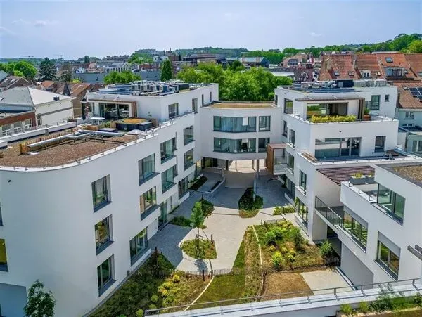 Spacious South-Facing Penthouse with Terrace in Ukkel, Belgium - Image 1
