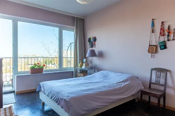 Uccle Center Apartment with Terraces & Breathtaking Brussels Views - Image 1