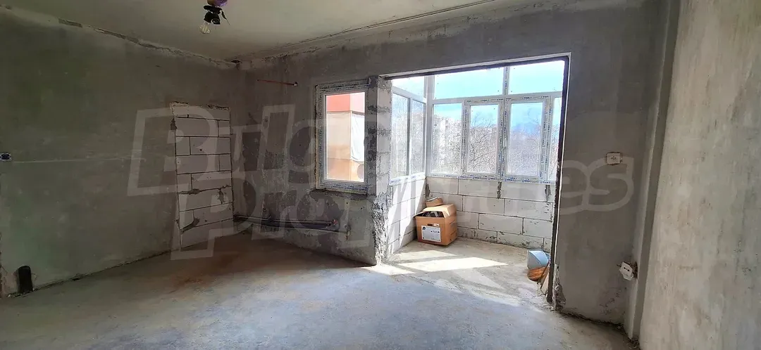 Stylish Studio Apartment Near Avangard Hall – Plovdiv, Bulgaria - Image 3