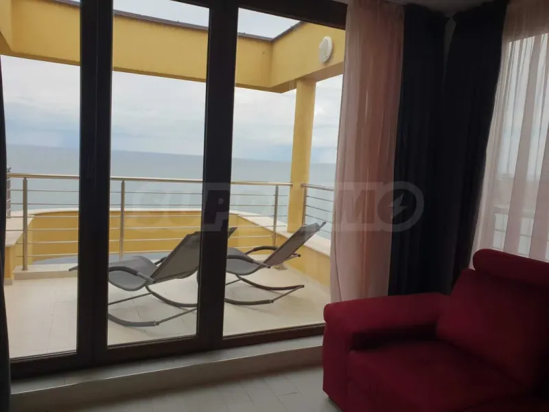 Stunning First-Line Sea Apartment in Ahtopol, Bulgaria. - Image 3