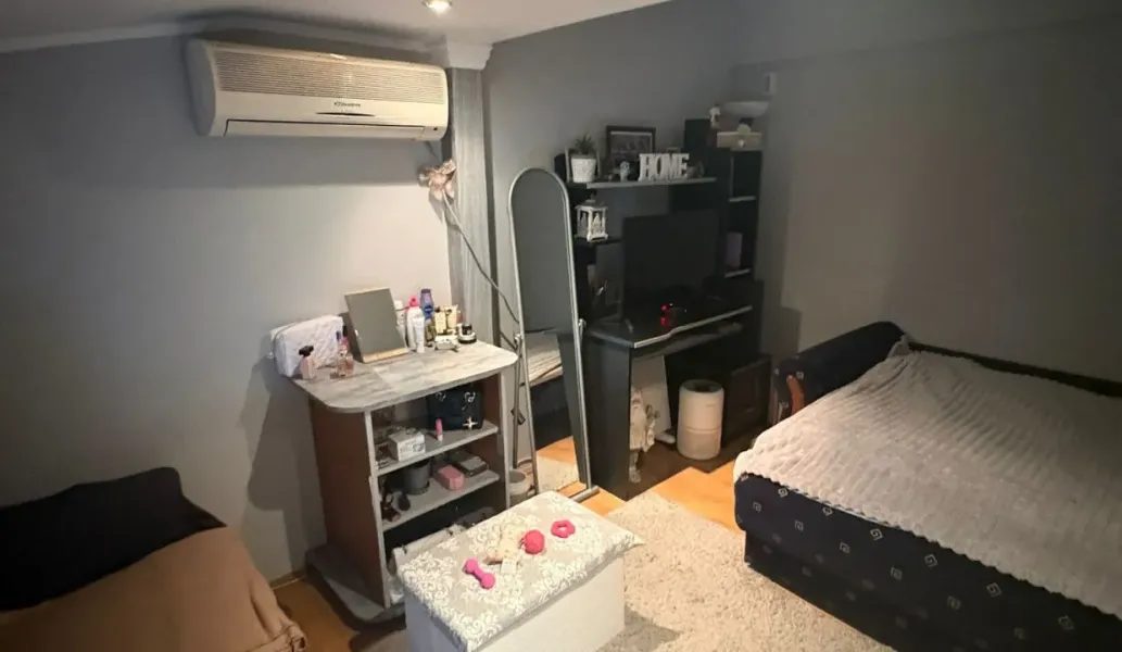 Spacious 2-Bedroom House in Palilula – Belgrade, Serbia for Sale - Image 2