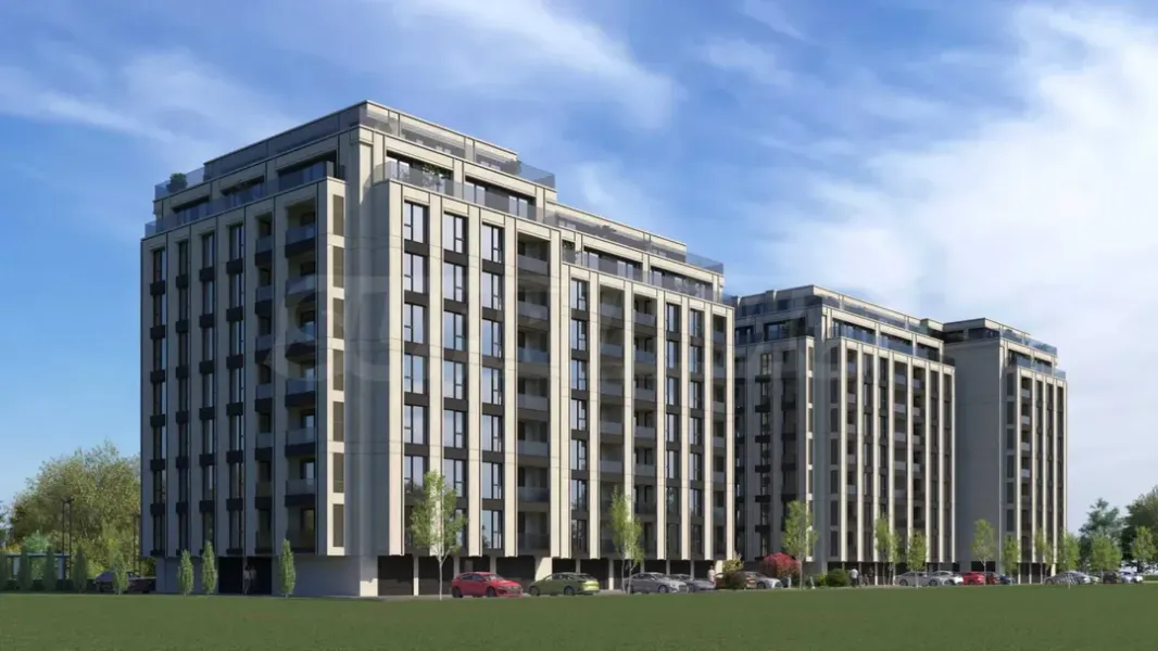 Spacious 3-Bedroom Apartment in Plovdiv, Bulgaria - Image 2