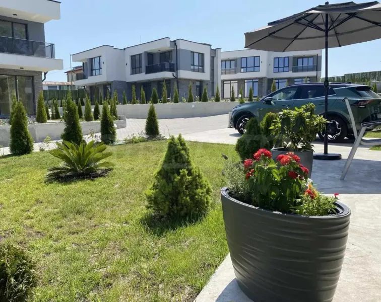 3 Bed House by Ahotsol Beach - New! - Image 4