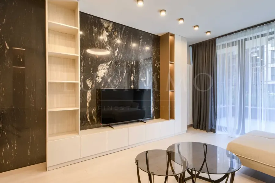 Spacious Two-Bedroom Apartment with Mountain View in Sofia - Image 4