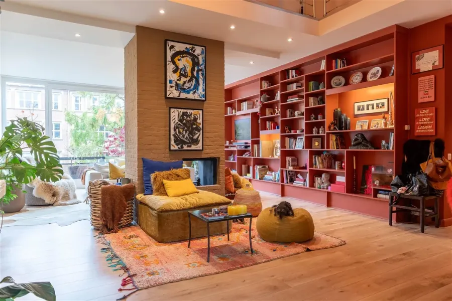 Spacious Duplex with Terraces, Fireplace & Prime Ukkel Location - Image 4