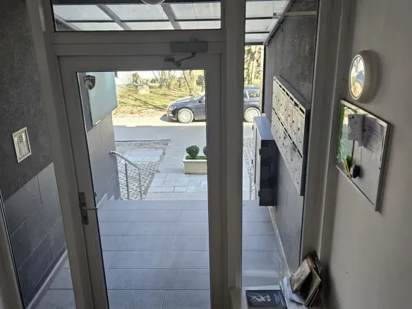 Fully Furnished Sofia Apartment with Pool, Excellent Location - Image 5