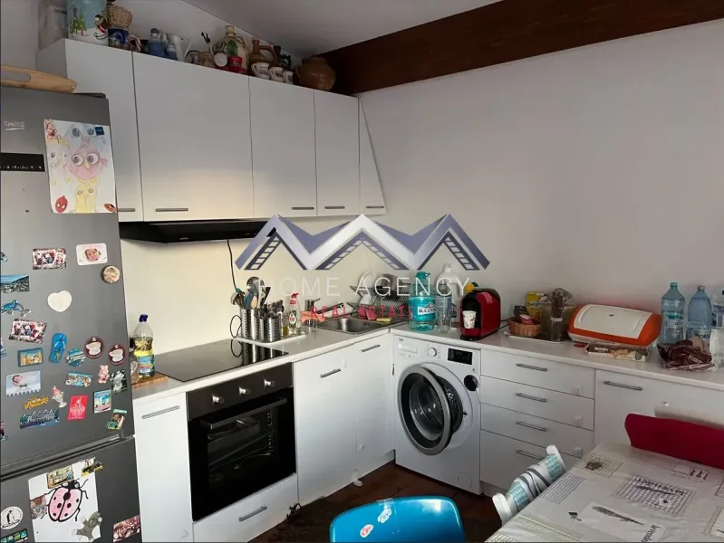 Spacious, Modern 3-Bedroom House in Otopeni – Perfect Family Home - Image 2