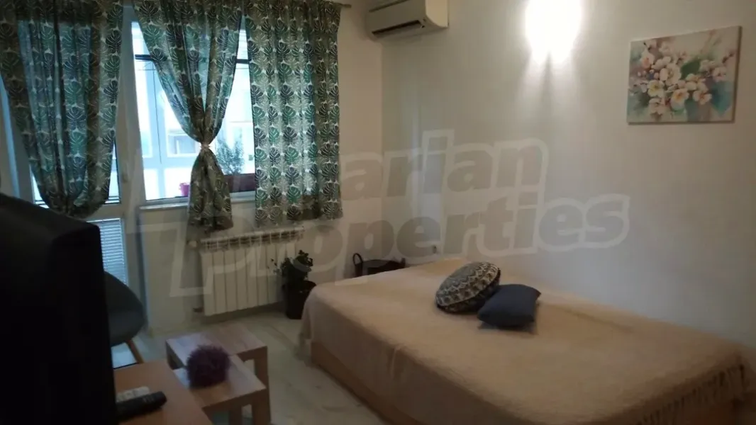 Bright, Fully Furnished 2-Bedroom Apartment in Varna's Levski District - Image 2
