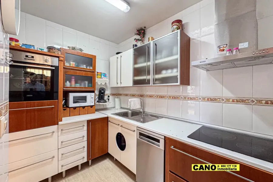 Spacious 3-Bedroom Apartment with Terrace in Aguadulce Norte - Image 1