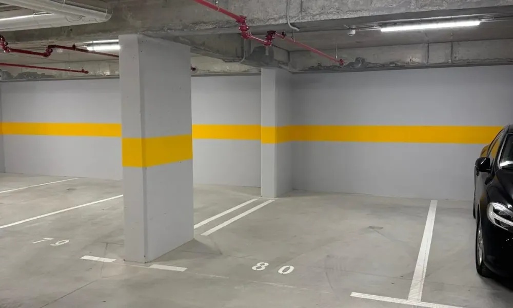 Fully furnished 2-bedroom apartment with garage in Belgrade, RS. - Image 5