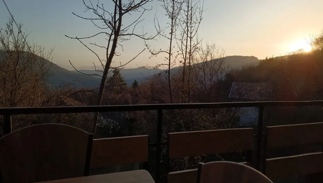 Panoramic Villa with Garage – Stunning Sofia Views - Image 1