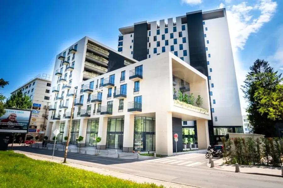 Sea View Luxury Apartment with Garage – Varna Chaika District - Image 5