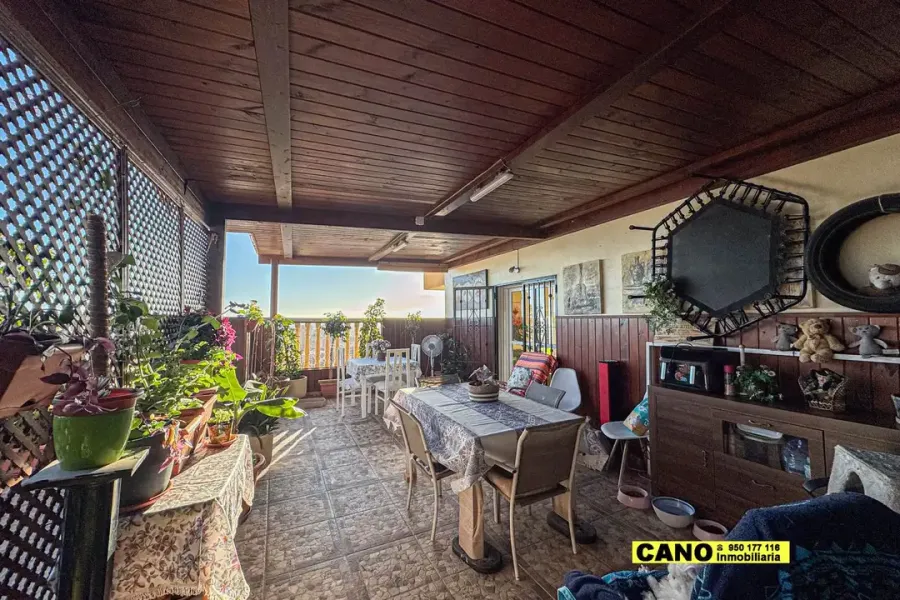 Spacious 3-Bedroom Apartment with Terrace in Aguadulce Norte - Image 4