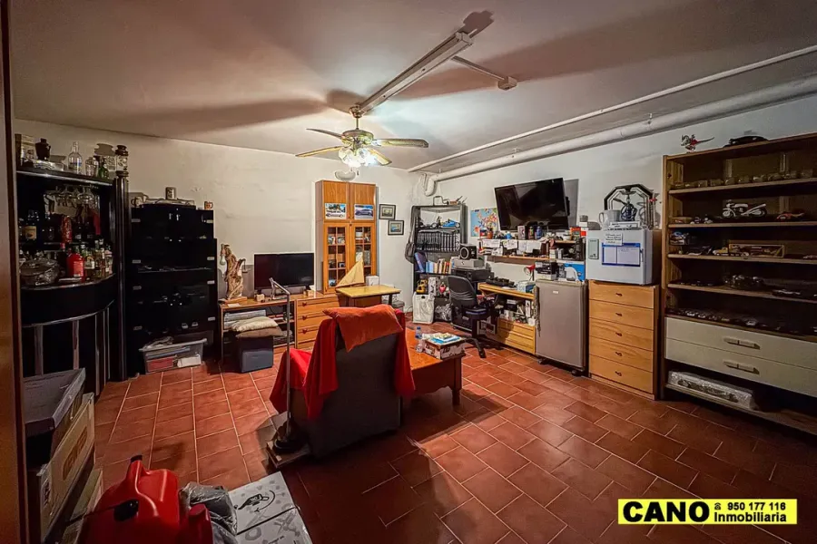 Spacious Triplex Apartment for Sale in Huércal de Almería - Image 1