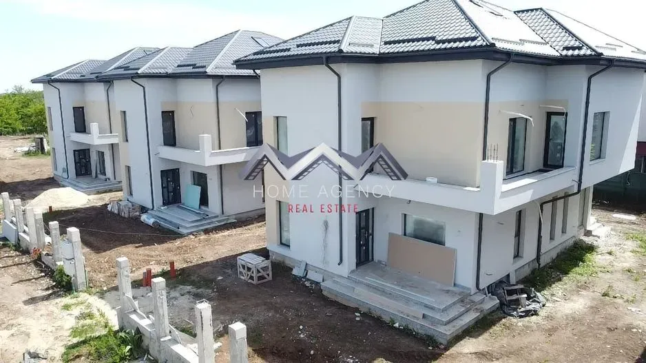 Spacious Family Home in Otopeni with Garden & Garage - Image 4