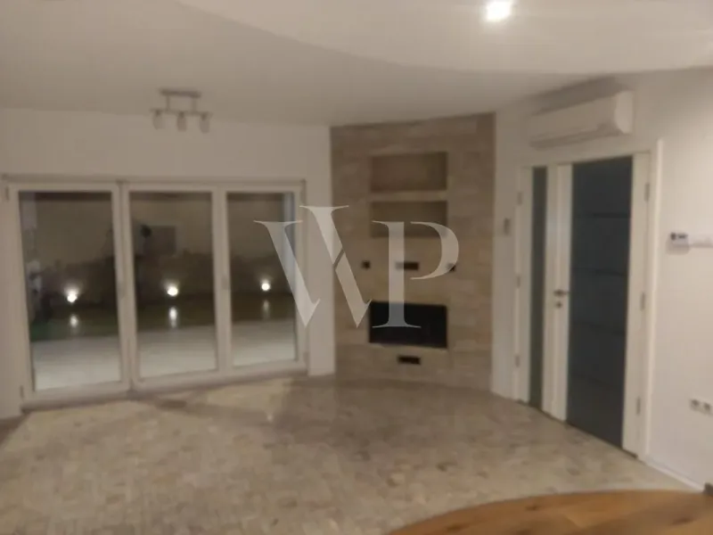 Spacious House with Garden & Gym Near Belgrade - Perfect Family Home - Image 4