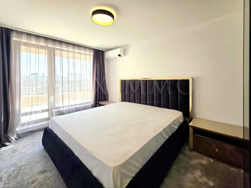 Spacious, Fully Furnished Apartment with Stunning Views - Image 2