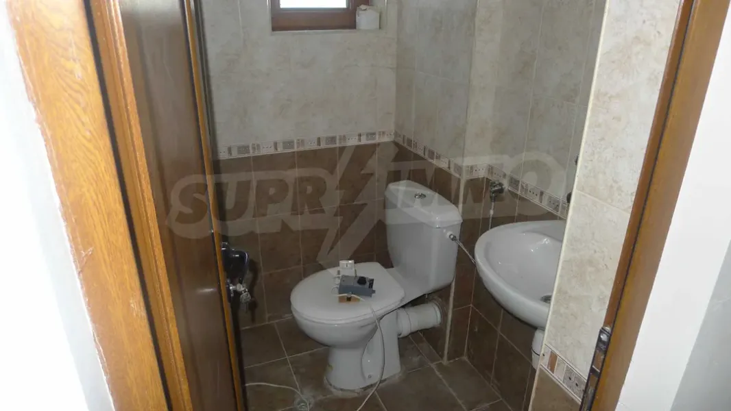 Spacious 1-Bedroom Apartment with Stunning Mountain Views Near Pamporovo and Smolyan. - Image 5