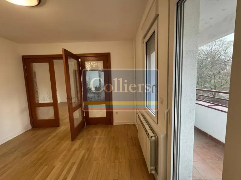 Spacious Apartment Near Kalemegdan Fortress - Belgrade - Image 2