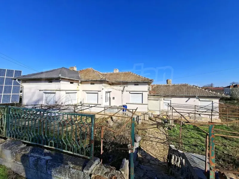 Charming Single-Storey House in Karapelit Village - Ideal Investment - Image 5