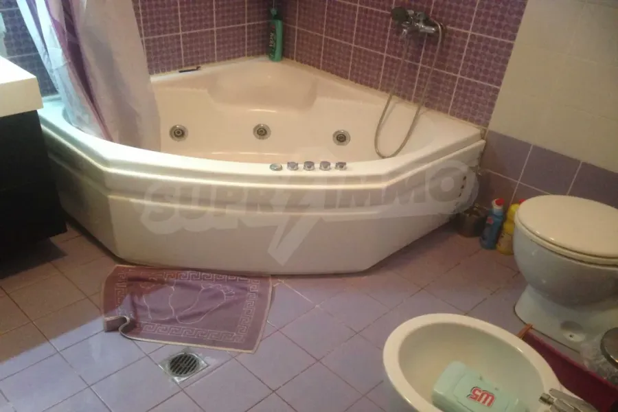 Charming House in Kallithea, Halkidiki with Stunning Views - Image 3