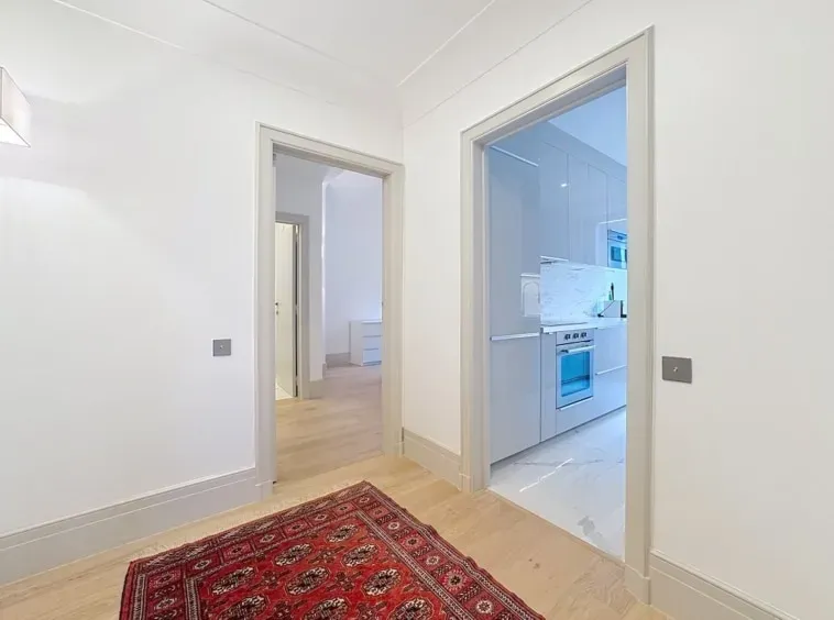 Stylish Brussels Apartment with 1 Bedroom - Fully Furnished - Image 4