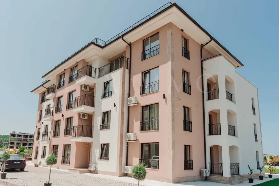 Spacious Fully Furnished Apartment Near Kavatsi Beach, Sozopol - Image 2