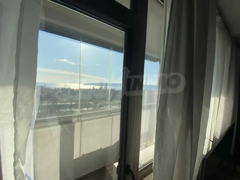 Spacious Sea View Apartment in Varna's "Chayka" District - Image 3