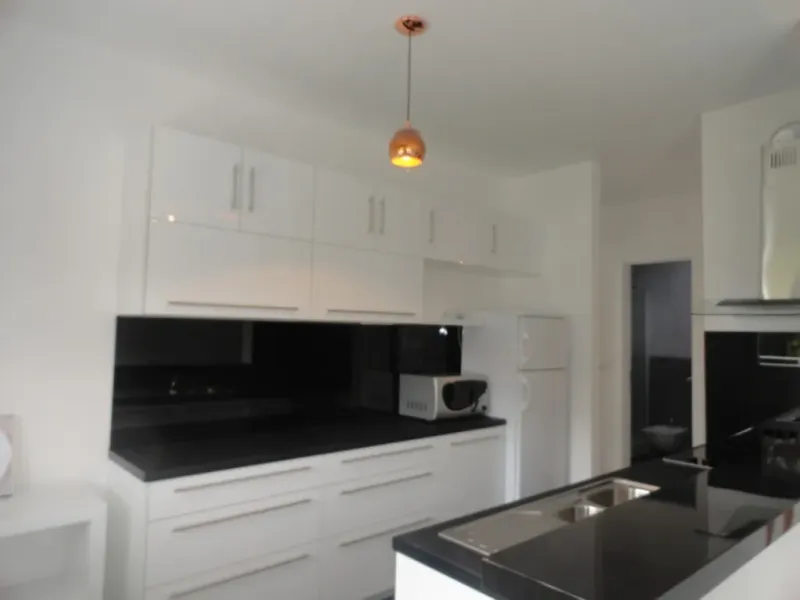 Stylish 1-Bedroom Apartment with Terrace Near Belgrade University - Image 2