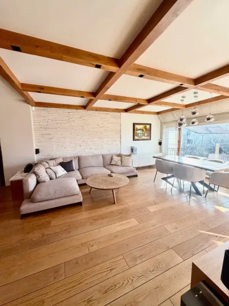 Luxurious Simeonovo Maisonette with Stunning Mountain Views - Image 2