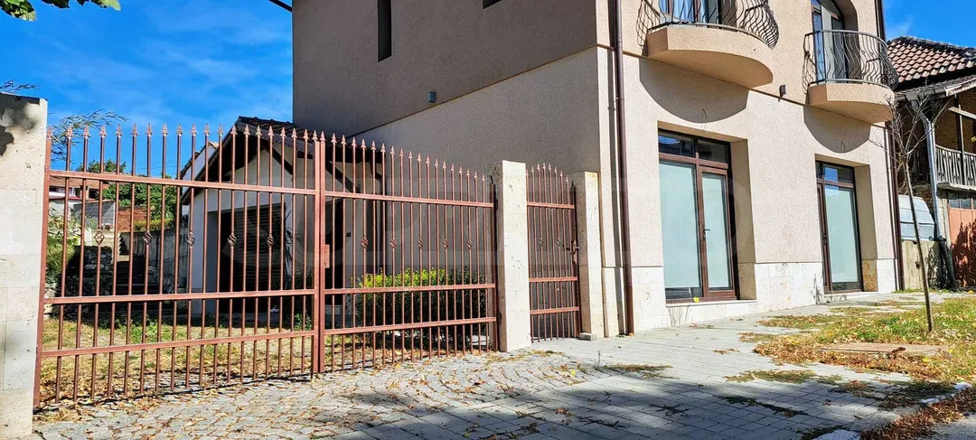 Spacious, Fully Furnished House Near Plevna in a Quiet Village - Image 2