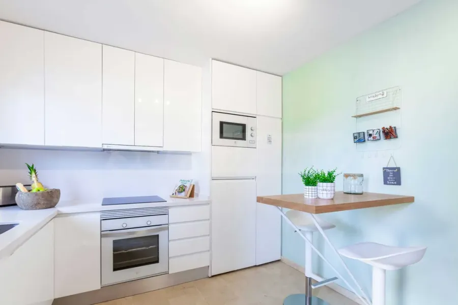 Spacious, Fully Furnished Coastal Home in Marina del Sol - Image 4