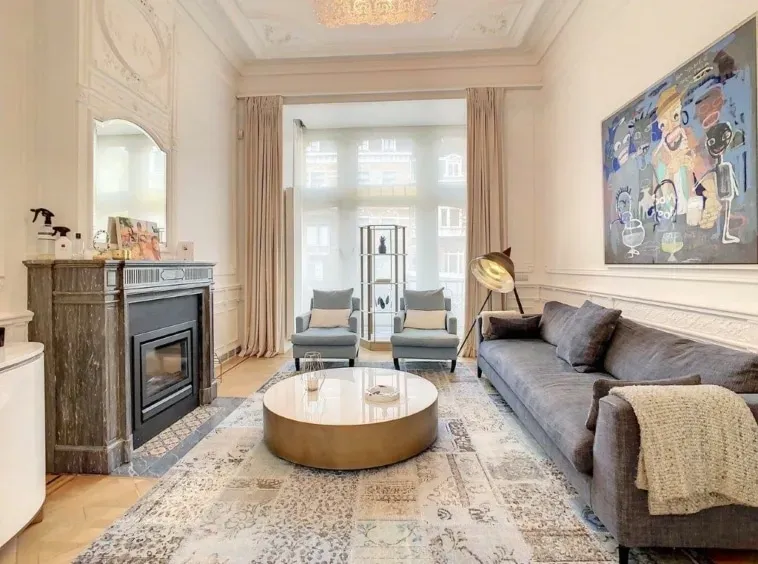 Exceptional Mansion with Royal Gardens – 5 Bedrooms – Brussels - Image 4