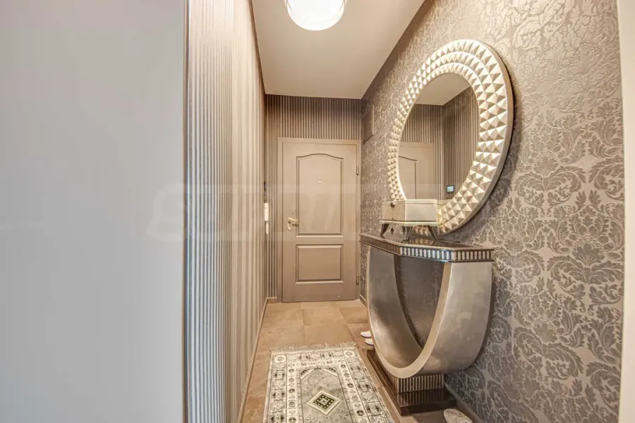 Fully Furnished Sofia Apartment - Luxury 1 Bed, Vitoshya Blvd - Image 3