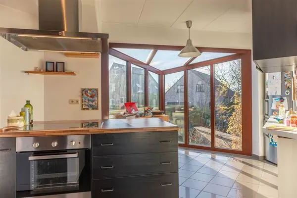 Spacious Villa with Unique Design in Sought-After Beersel Residential Area - Image 3