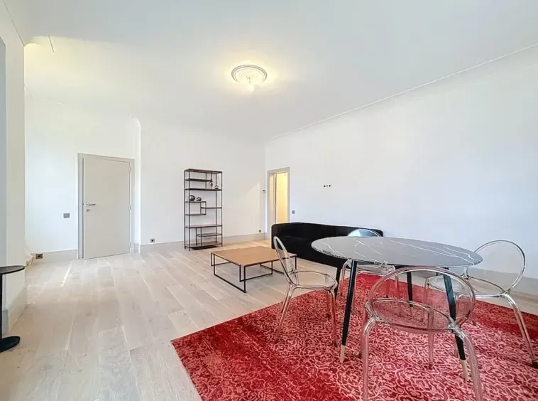Stylish Brussels Apartment with 1 Bedroom - Fully Furnished - Image 4