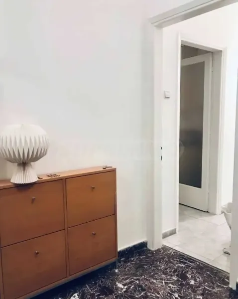 Spacious 2-Bedroom Apartment in Central Thessaloniki, Greece - Image 3