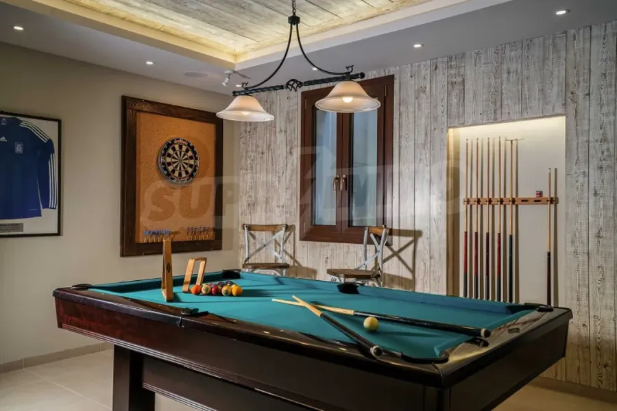 Stunning Zakinthos Villa: Infinity Pool, 7 Bedrooms, Sea Views - Image 4