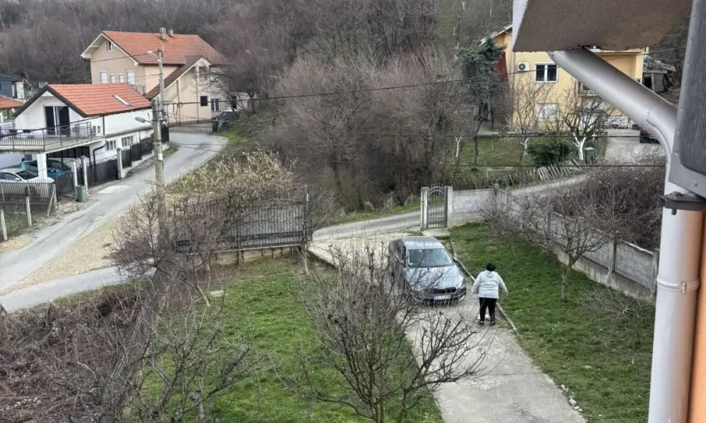 Spacious 2-Bedroom Apartment with Terrace in Quiet Kaluđerica, Belgrade - Image 5