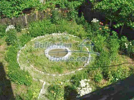 Charming Bulgarian House Near Bansko with Garden & Heating - Image 4