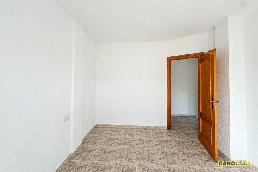 Apartment for sale in Huércal de Almería - Image 1
