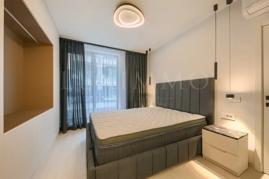 Spacious Two-Bedroom Apartment with Mountain View in Sofia - Image 3