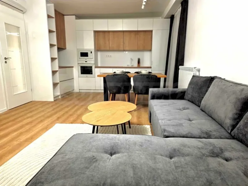 Stylish 3-Bedroom Apartment Near The Mall, Fully Furnished for Rent - Image 1