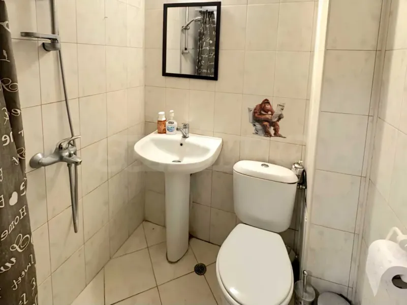 Spacious, Fully Furnished Apartment in Heart of Varna - Image 4