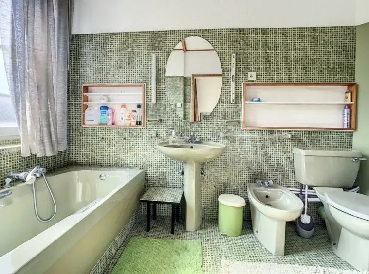 Magnificent 6-Bedroom House on Avenue Coghen, Brussels, Belgium - Image 5