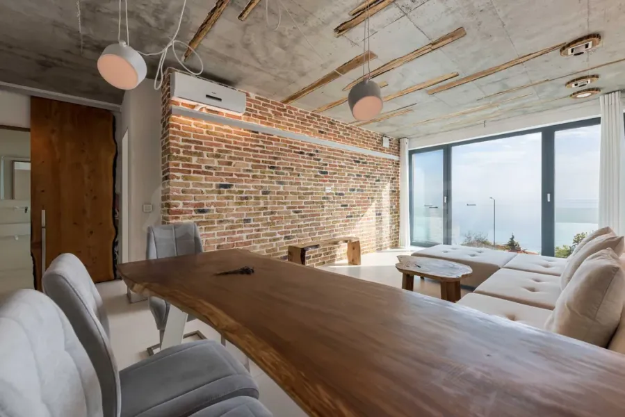 Luxury Varna Apartment with Sea View & Smart Features - Image 5