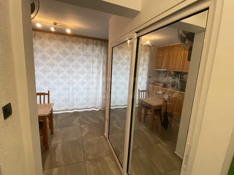 Fully Furnished Apartment with Danube River Views - Image 5