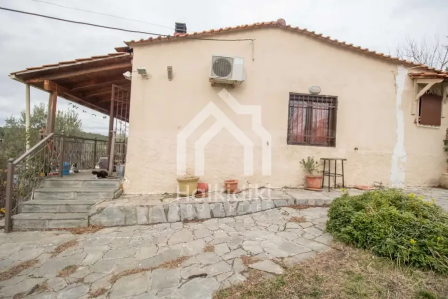 Charming House in Kallithea, Greece - Perfect for Family Living - Image 4